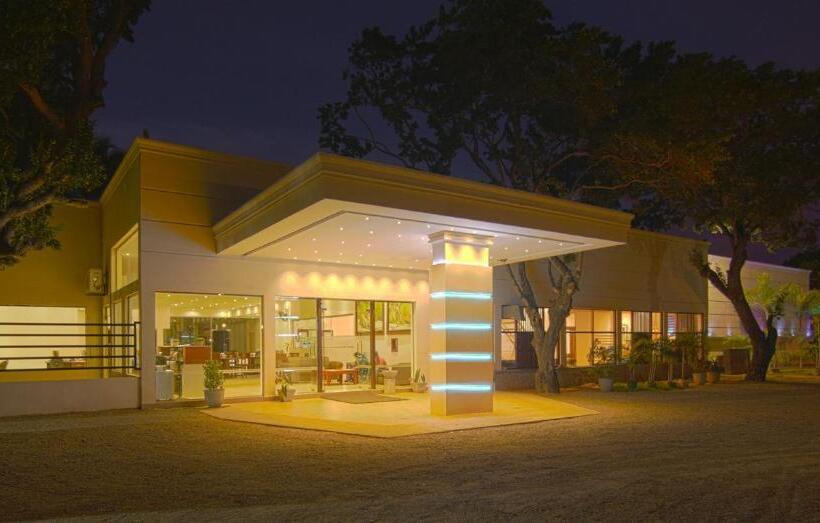 Отель Jade Green Hambantota