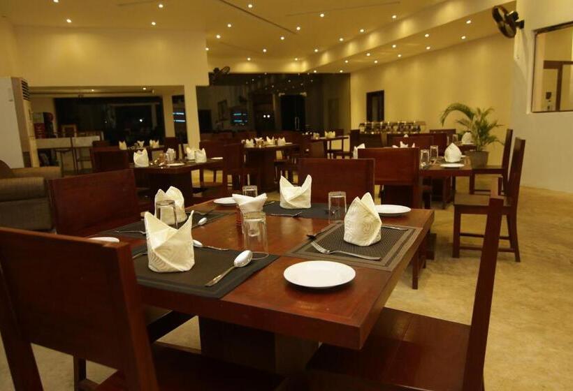 Отель Jade Green Hambantota