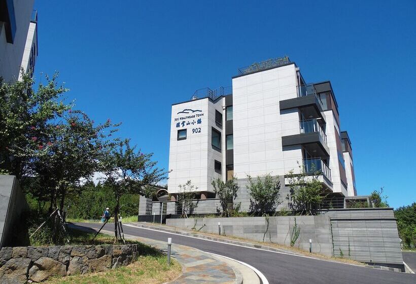 בית מלון כפרי Healthcare Town Resort