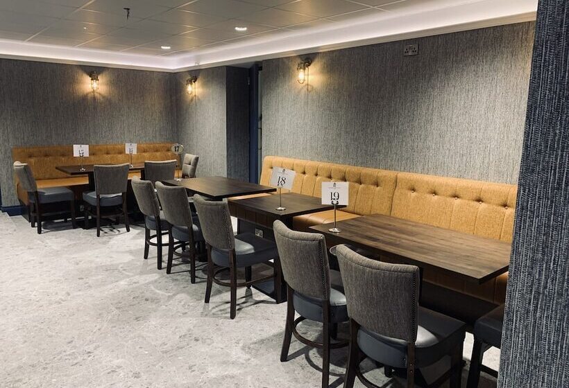 Отель Kilmorey Arms