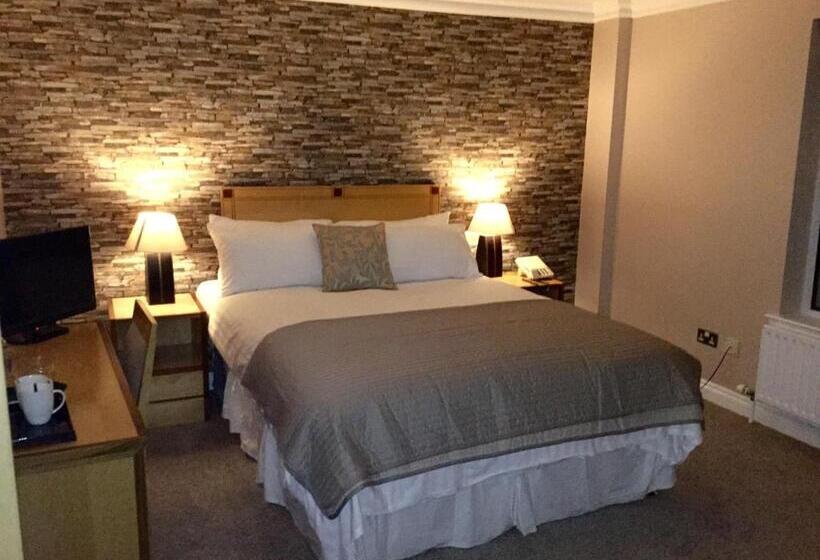 Отель Kilmorey Arms