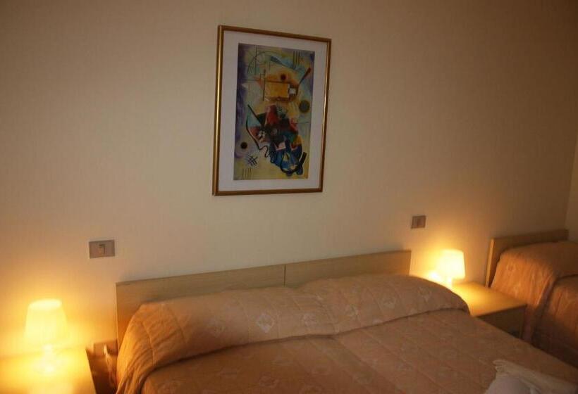 בית מלון כפרי La Pineta