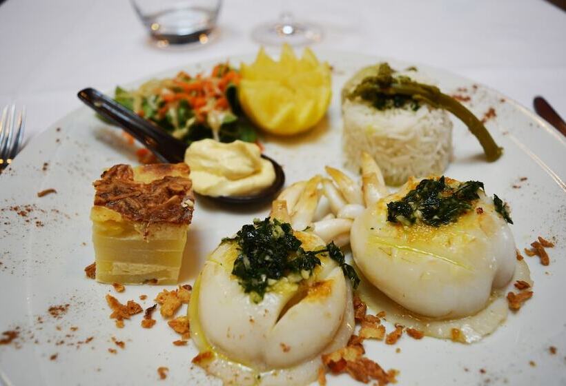 فندق Le Grand Hôtel Molière