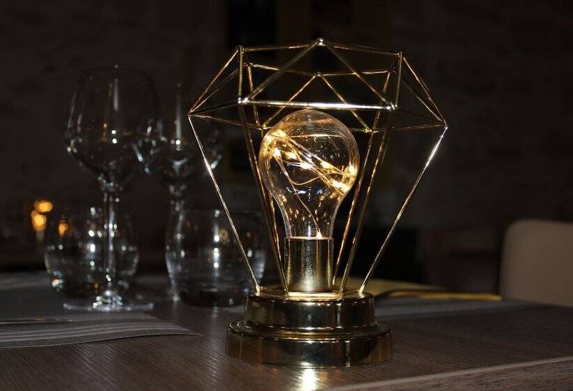 فندق Le Grand Hôtel Molière