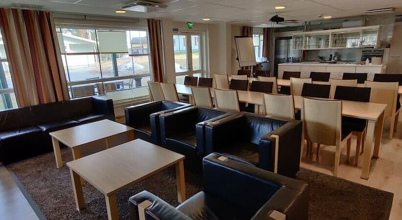 فندق Li Pyöreä Torni