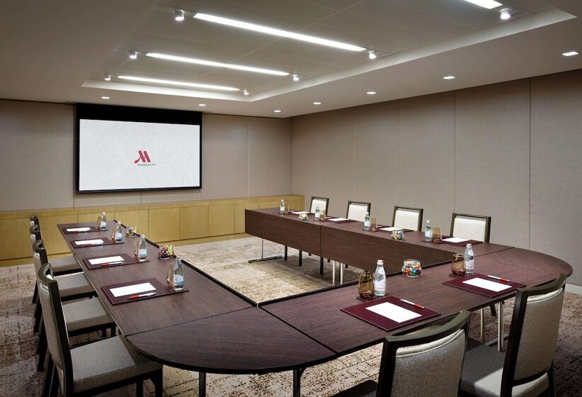 Marriott Hotel Downtown Abu Dhabi