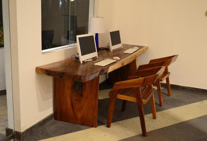 Medano Hotel And Spa