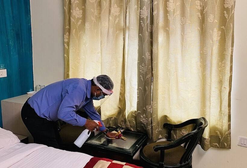 Отель Muskan Palace