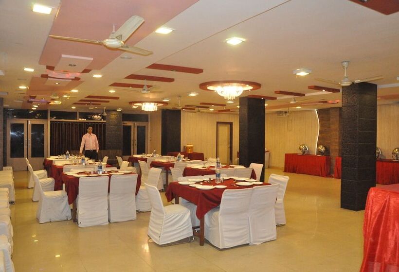 Отель Muskan Palace