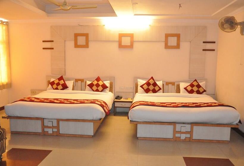 Отель Muskan Palace