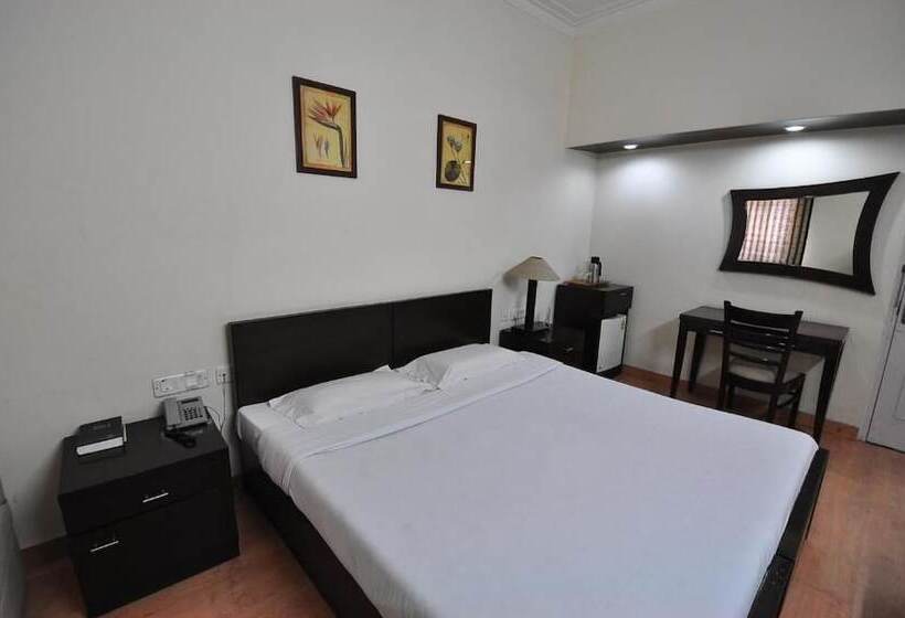 Отель New Delhi Ymca Tourist Hostel