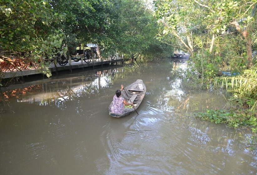 هتل Nguyen Shack Can Tho