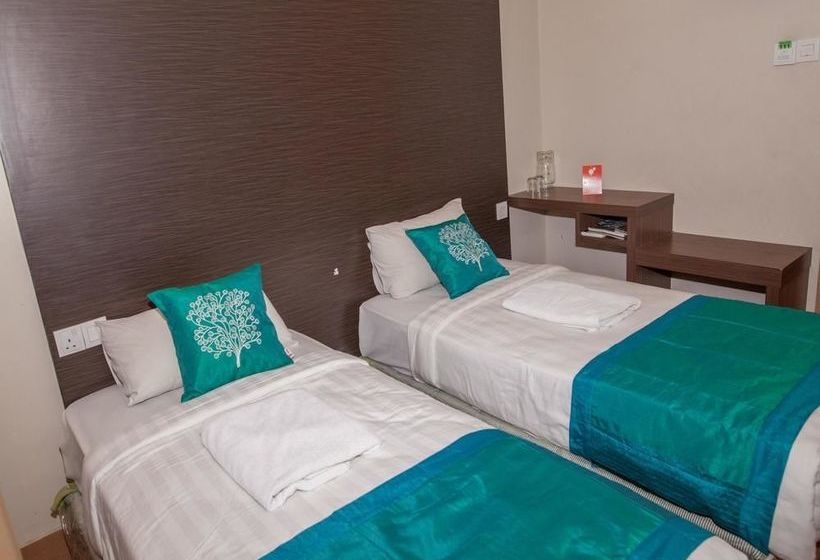 ホテル Oyo Rooms Center Point Mall