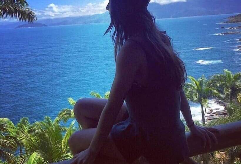 ホテル Pousada Singuitta Ilhabela