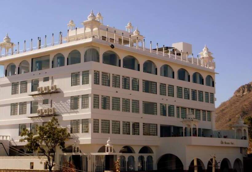 هتل Regenta Central Mewargarh, Near Biological Park