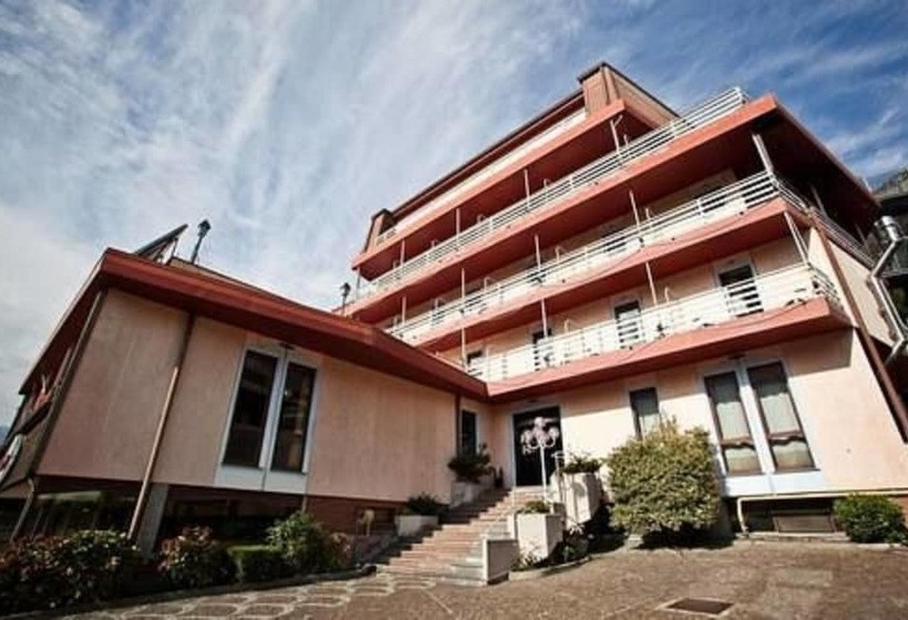 בית מלון כפרי Rendez Vous