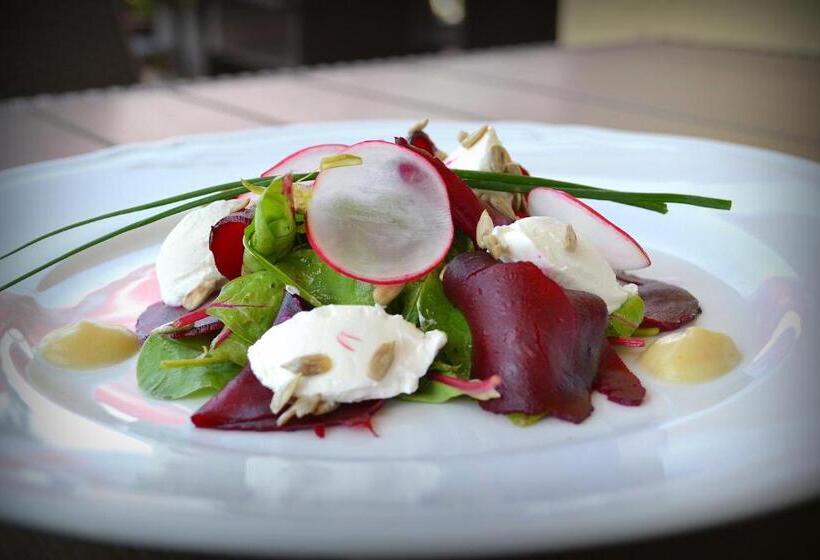 酒店 Restauracja Koral