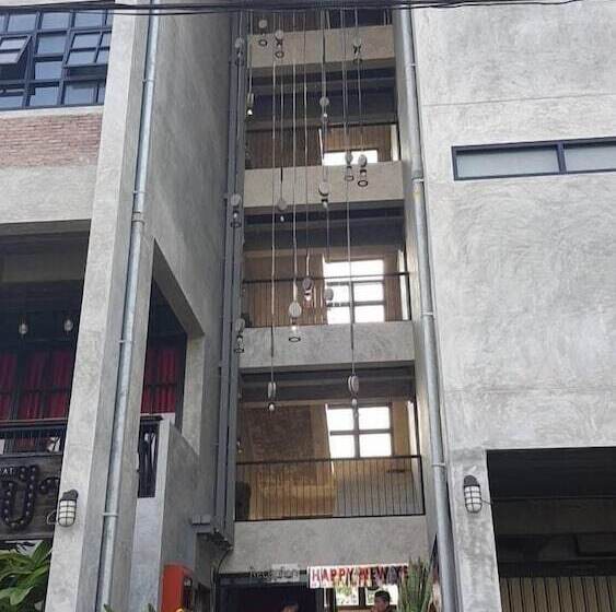 فندق Rumpai Loft Habitat