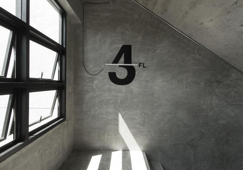 فندق Rumpai Loft Habitat