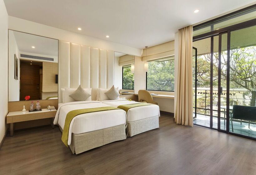 酒店 Sarovar Portico Outer Ring Road