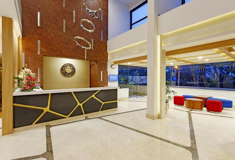 בית מלון כפרי Sarovar Portico Outer Ring Road