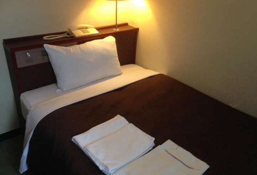 בית מלון כפרי Select Inn Nagano