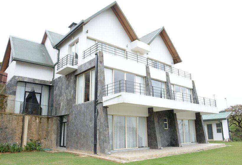 호텔 Serenus Boutique Villa