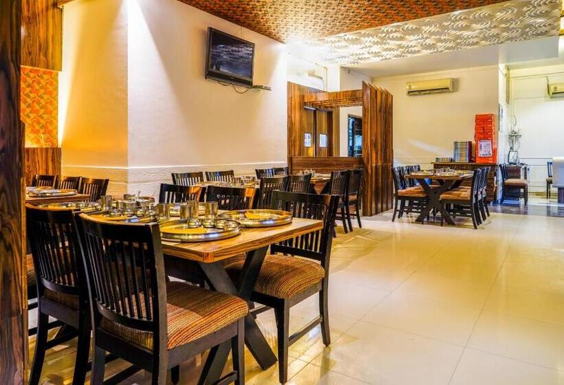 Отель Sonia Cidco