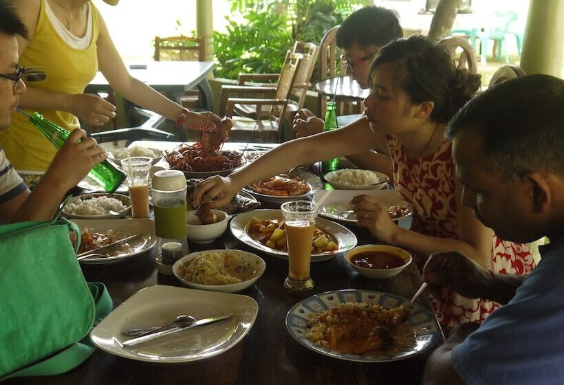 ホテル Traveller S Home