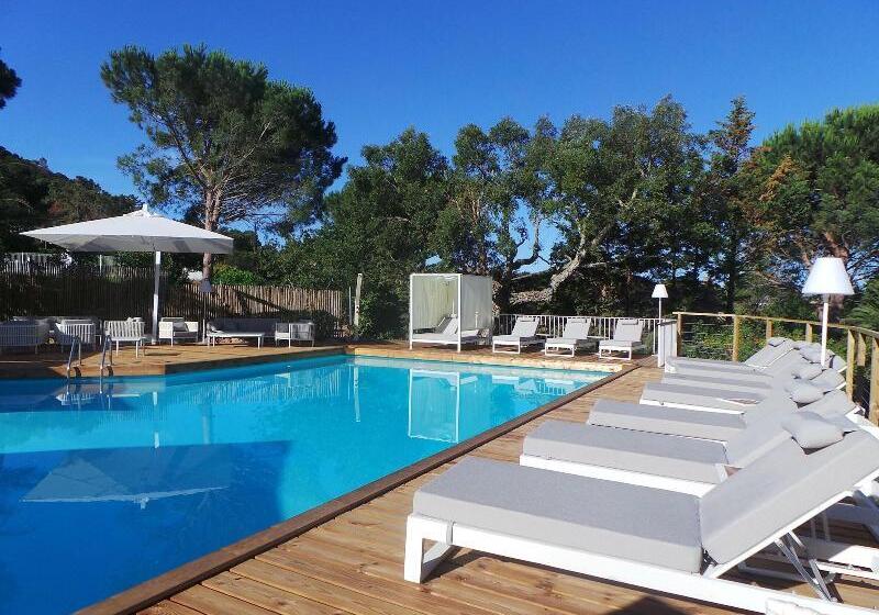 Isulella Hotel & Restaurant