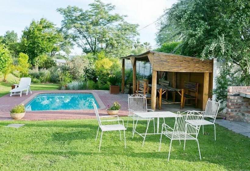 Bed and Breakfast Langenhoven B And B