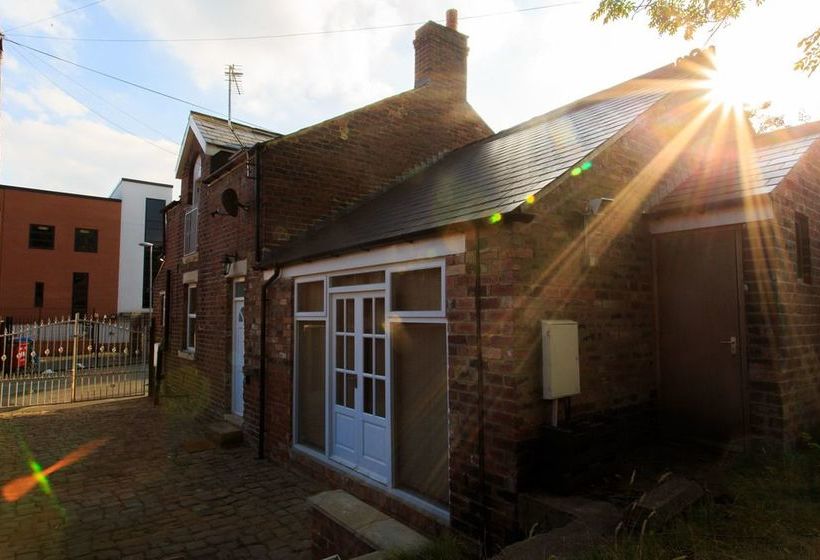 Luxurious Serviced Apartments