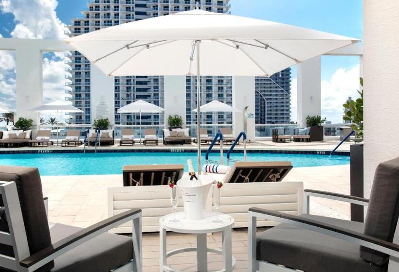 Luxury Fort Lauderdale Beach Resort