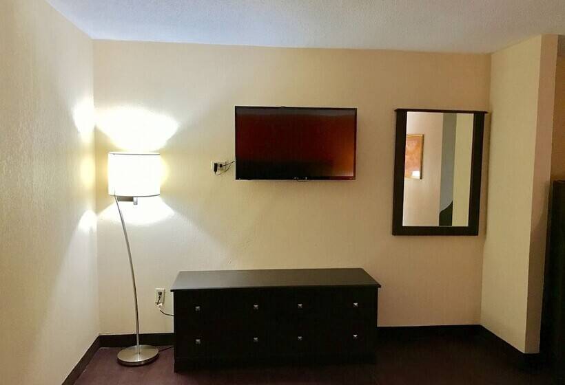 فندق على الطريق American Inn