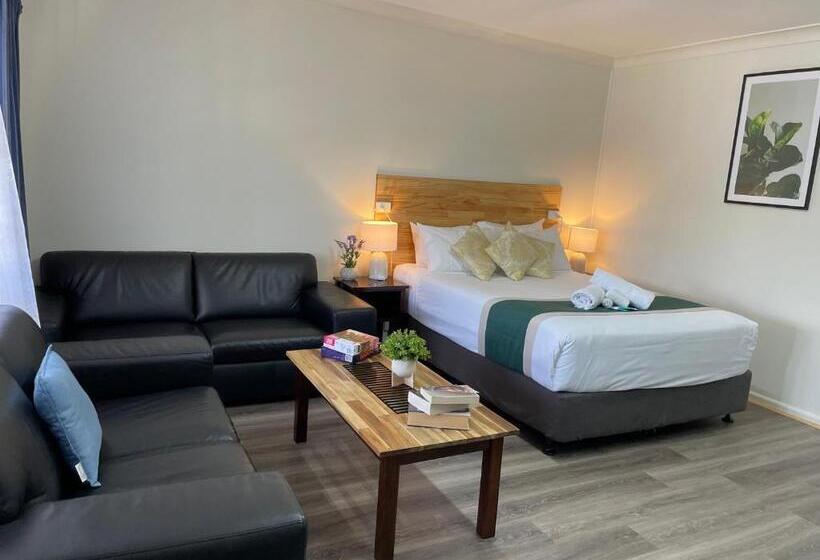 فندق على الطريق Highway Motor Inn Taree