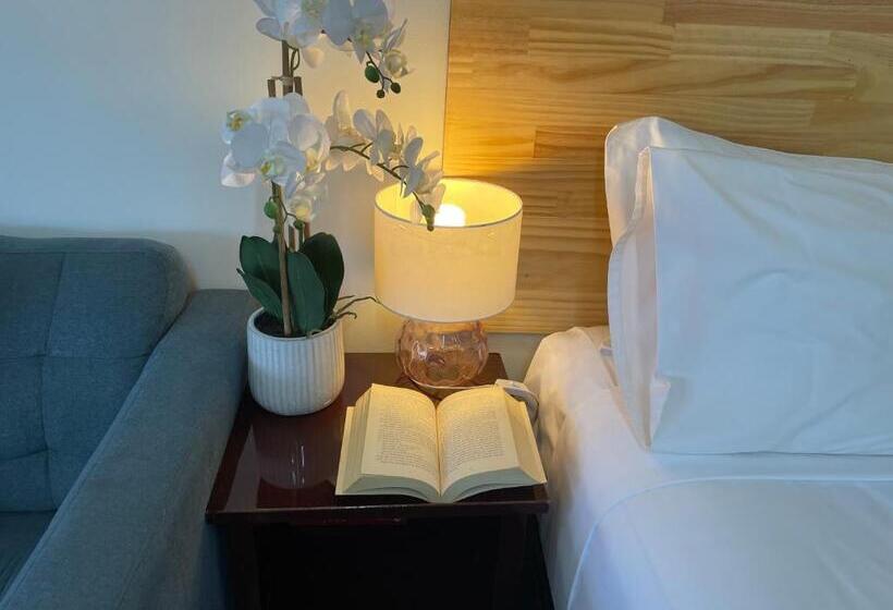 فندق على الطريق Highway Motor Inn Taree