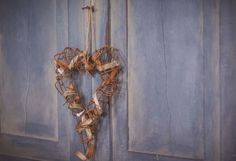 Owl Barn At The Gardens