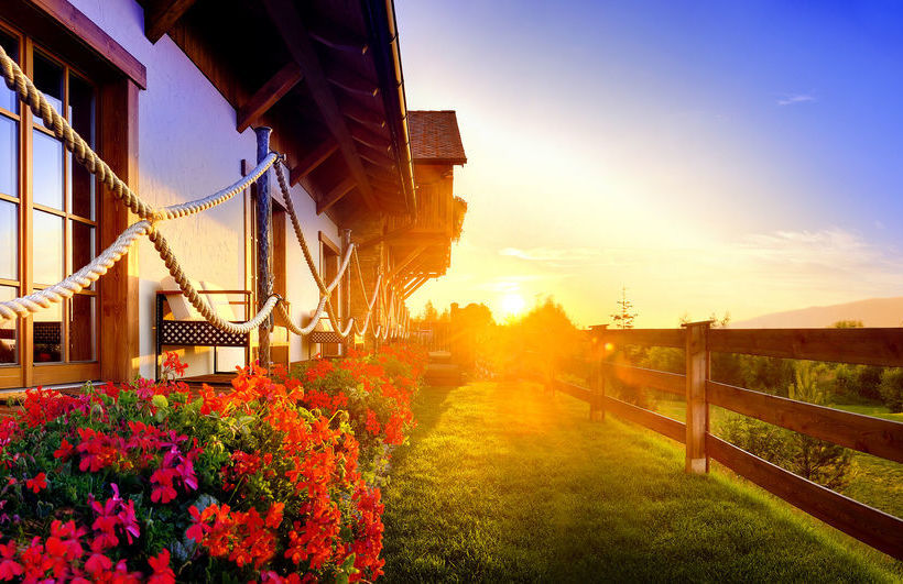 Panoramic Mountain Residence