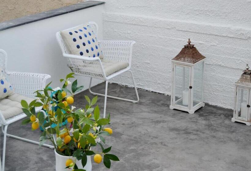 פנסיון Abraxia Guest House