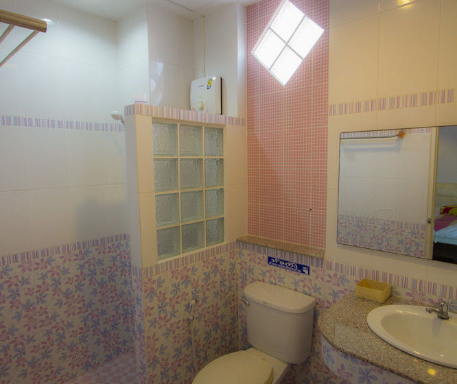 פנסיון Anantachai Guest House