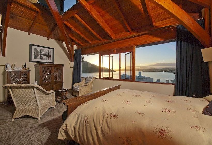 膳宿费 Augusta Bay Guest House