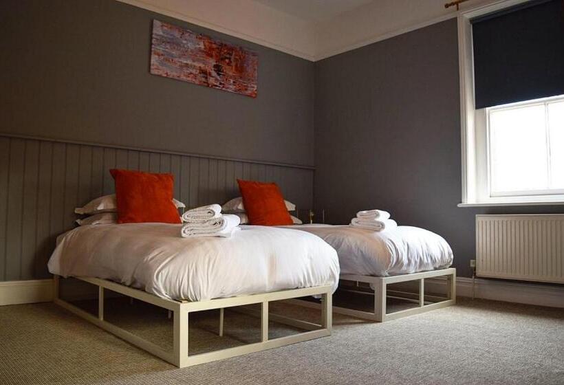 Пансион Blakeney House