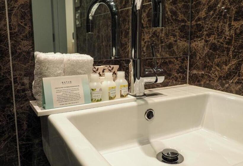 پانسیون Colombo Lodge