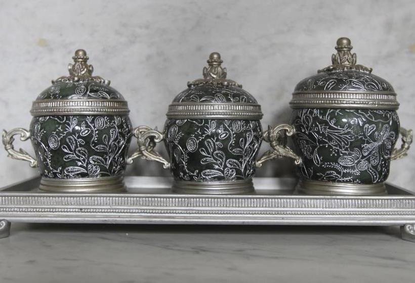 Пансион Doveton House