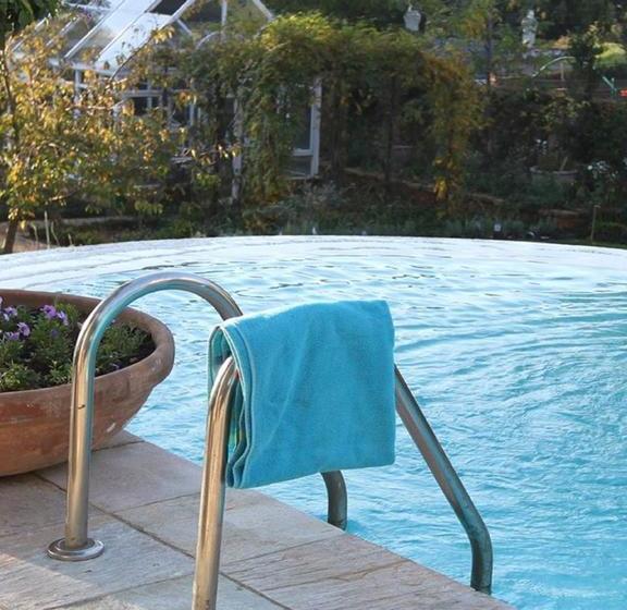 Пансион Doveton House