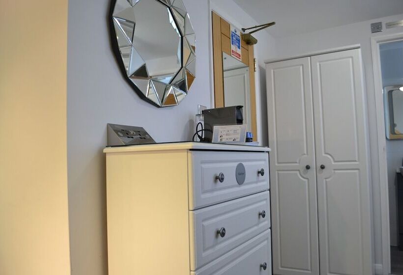 펜션 Harriet House B&b