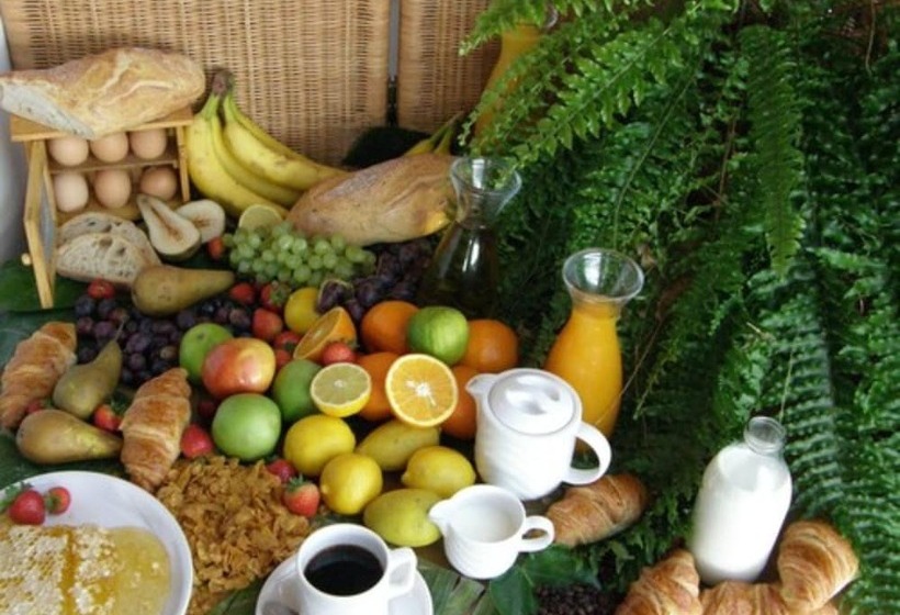 膳宿费 Leonardo S Guest House