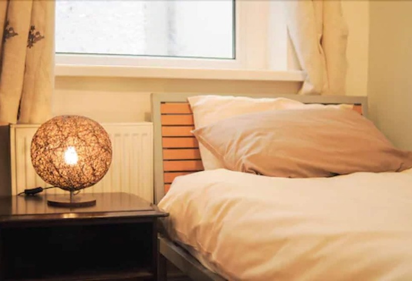 膳宿费 Leonardo S Guest House