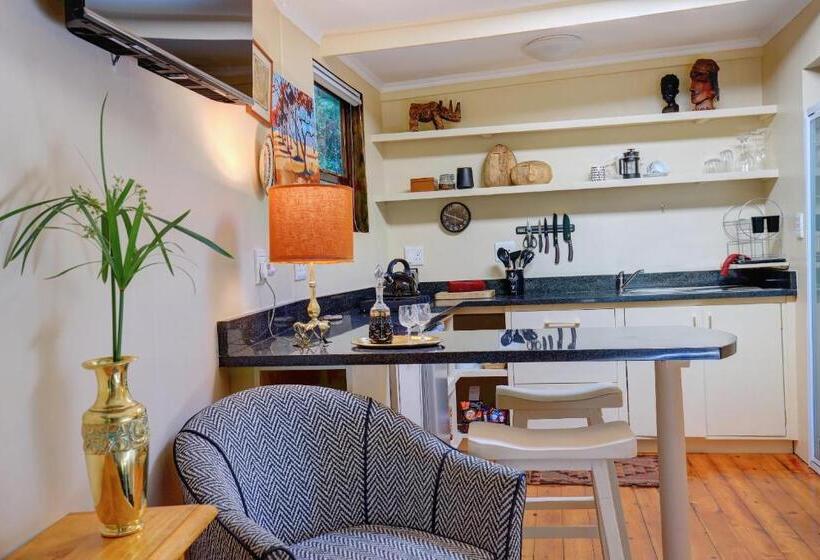 膳宿费 Moontide Riverside Lodge