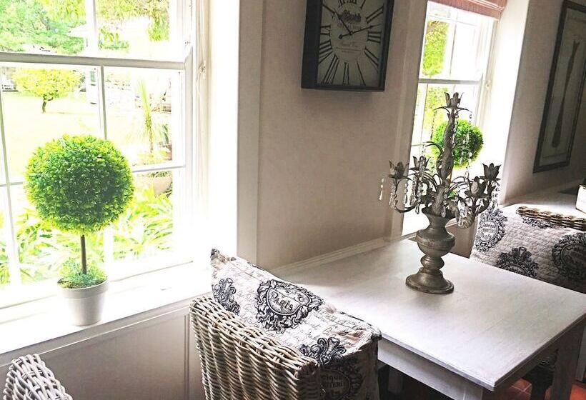 膳宿费 Oude Berg Guesthouse 10 Caledon Street